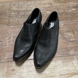 Steve Madden | Black Short Leather Pointy Duvaal Western Boots